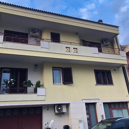 Apartament Mansarda Mentana Due Vittoria Zewnętrze zdjęcie